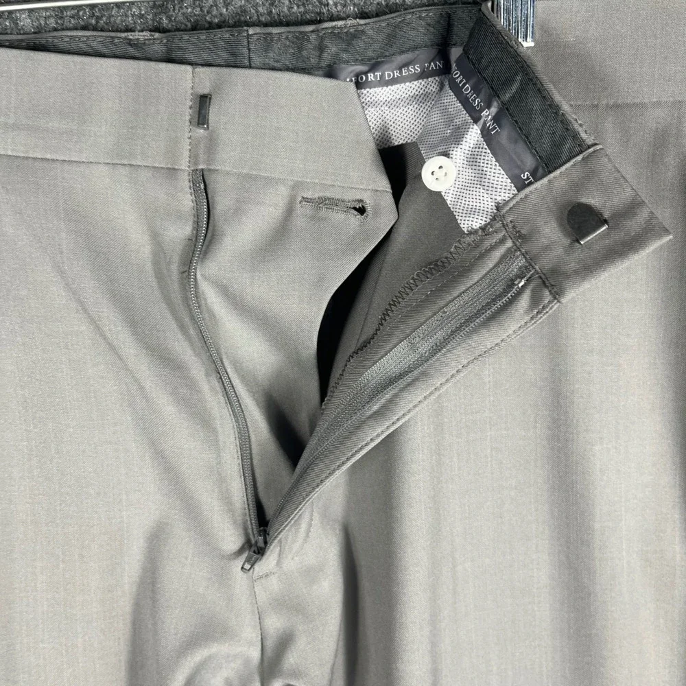 Haggar Premium Comfort Dress‎ Pants Mens 40x29 Grey Straight Fit HD70652 NEW